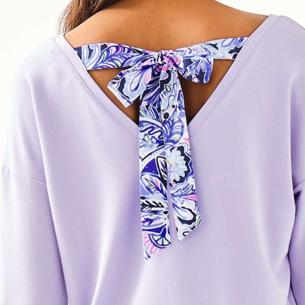 LILLY PULITZER Dillon Pullover Sweatshirt in Lilac Verbana XXS Style# 004508 - Picture 3 of 12